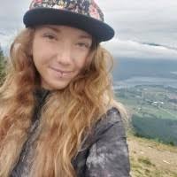 50+ "Amanda Prior" profiles