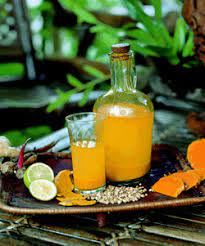 How To Make Jamu Main Ingredients Turmeric Drink Herbal Drinks Juicing For Health
