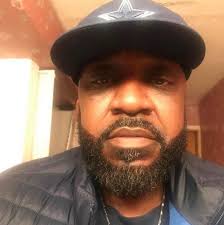 I'm a medium Teddy I can talk to dead animals Mort your Toupee says Hi!!