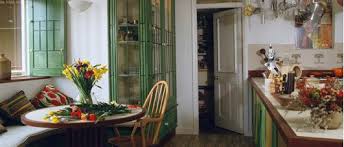 kitchen banquette & breakfast nook