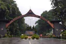 Akun instagram resmi universitas sebelas maret (uns) surakarta mangesthi luhur ambangun nagara pendaftaran: Sekolah Vokasi Uns Kampus Madiun Siap Terima Mahasiswa Baru Republika Online