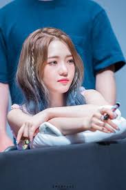 Pin By On ˏˋ F A V S L I S T ˊˎ G I R L S You Go Girl Kpop Idol Beauty