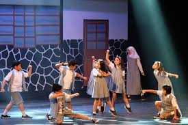 Member ilustrasi atau gambaran suasana 5. 10 Fungsi Musik Dalam Pertunjukan Drama Modern Pelajarindo Com