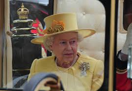 Pour l'occasion, la reine elizabeth ii leur a adressé un message venu droit du coeur sur. Elisabeth Ii Son Royaume Pour Un Chapeau Point De Vue