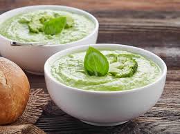 Soupe Detox Poireau Courgettes Avec Thermomix Recette Diner Thermomix Soupe Verte Soupe Detox Repas Bebe