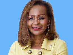 Qui est Nathalie-Aziza Munana, la nouvelle Ministre des Affaires Sociales? 