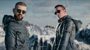 Ulož.to je v čechách a na slovensku jedničkou pro svobodné sdílení souborů. L L Junior X G W M Genetika 1 0 Hivatalos Videoklip Youtube