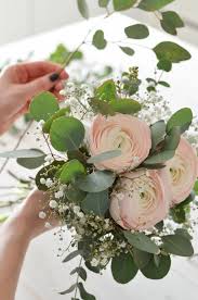 Eukalyptus Hochzeit Teil 1 Brautstrauss Selber Binden Eukalyptus Hochzeit Blumenstrauss Hochzeit Brautstrausse