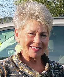 Cindy Cupp's Instagram, Twitter & Facebook