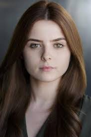 Caroline Jeffries's Instagram, Twitter & Facebook