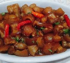 Dalam satu mangkuk atau porsi bakso biasanya terdiri dari bakso, pangsit, mie kuning, bihun, kerupuk pangsit, taoge, tahu, telur, dan taburan bawang goreng. Resep Empal Daging Dan Cara Membuatnya Resep Masakan Indonesia