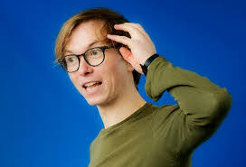 Richard Kunert's Instagram, Twitter & Facebook