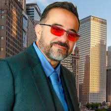 Hugo Estrada (@hugoest)