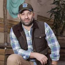 90'lı yıllarda doğuda özel harekat'ta görev almış. Sevket Coruh Home Facebook