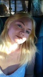 Candice Bateman's Instagram, Twitter & Facebook