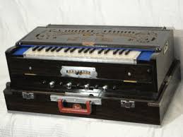 Harmonium Indisches Bina Scale Changer In Niedersachsen Vienenburg Ebay Kleinanzeigen These search results show audio plugins for all operating systems (windows, macos, linux, ios and android), tagged as harmonium scale changer. ebay kleinanzeigen