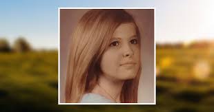 Mary Ivy's Instagram, Twitter & Facebook