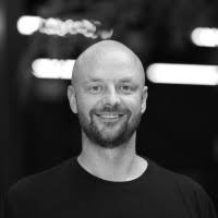 2400+ "Niessen" profiles