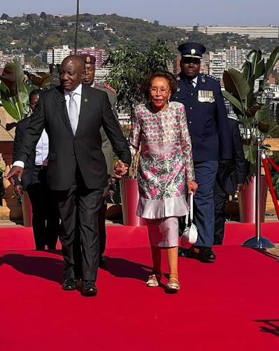 President Cyril Ramaphosa and his wife Dr. Tshepo Motsepe upon arrival at the Union Buildings for the Inauguration. #PresidentialInauguration2024 #KayaNews #Kaya959