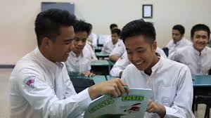 Di kota surabaya terdapat 15 smk swasta yang mempunyai jurusan akuntansi dengan akreditasi a. Sma Al Hikmah Surabaya