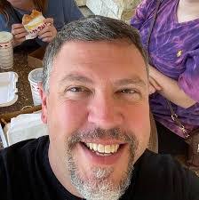 Jared Florence's Instagram, Twitter & Facebook