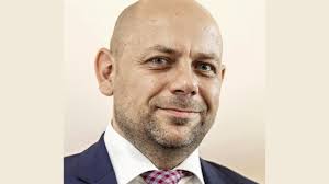 His potential is 78 and his position is lb. Pavel Boril Personalnim Reditelem Spolecnosti Leaseplan Cr Hospodarske Noviny Ihned Cz