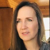 Kimberly Dyess's Instagram, Twitter & Facebook