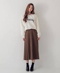 The daily fashion options available at alibaba.com come in many sizes and shapes suited for girls falling within different age groups. Korean Daily Fashion Official Korean Fashion Clothes Korean Style Muslim Fashion Outfits Fashion