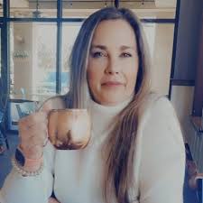 Amy Harris DuBois (@amy.dubois.12) • Threads, Say more