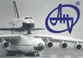 Длина — 43 м, ширина — 6,4 м, высота — 4,4 м. An 124 Ruslan I An 225 Mriya Iz Vospominanij Aviakonstruktora Antk Im Antonova