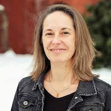 Allison Posey's Instagram, Twitter & Facebook