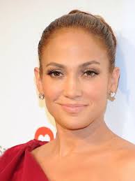 Spin, attack, raid and build on your way to a viking. Jennifer Lopez Peso Idade Altura E Signo Dos Famosos Em 2021