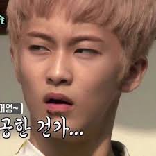 The company uploaded a clip of a . La Sm A Mark Lo Sobreexplota