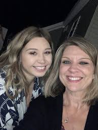 Shannon Morgan's Instagram, Twitter & Facebook