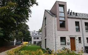 So können sie auch durch den garten in das haus gelangen.alles weitere sieht man ja bei der besichtigung.eine. Haus Zu Vermieten 28717 Bremen Lesum Mapio Net
