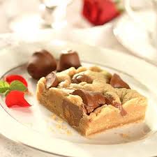 Peanut Butter Sleigh Ride Bars Are Perfect For Holiday Entertaining And Gifts Easy Peanut Butter Christmas Baking Food