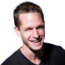 The Why & How of Complimenting Your Team