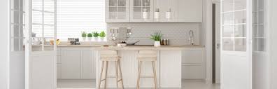 to combine open shelves and cabinets in