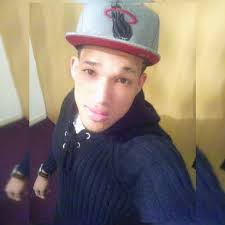 A raíz del escándalo que envuelve a Sean “Diddy” Combs, ha resurgido un  video del año 2014 en el que Bono parece esquivar lo que sería un efusivo  abrazo o beso del