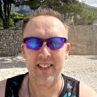 100+ "John Hoyle" profiles