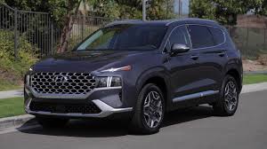 The santa cruz is based on the new hyundai tucson, and hence can inherit its mhev or phev. Der Neue Hyundai Santa Fe Plug In Hybrid Klassenbester Hinsichtlich Des Platzangebots Im Fond Video Dailymotion