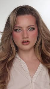 Replying to @s_leo96 this video was made for the sole purpose of showing  you all that i washed my hair!! ur welcome xx