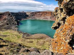 Mismo lugar, pero año 1941. Argentina 60 Rio Gallegos En La Misteriosa Laguna Azul Los Patagones Creian Que Estaba Habitada Por Mostruos World Raider Extreme Travel Adventure