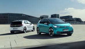 The 2020 Volkswagen Id 3 Aims To Be A 341 Mile Electric People S Car In 2020 Elektrische Auto S Volkswagen Auto