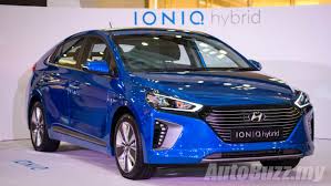 Ioniq hybrid is my choice mainly because of its amazing style and low co2 emissions: 2016 Hyundai Ioniq 1 6l Hybrid Launched In Malaysia Priced At Rm103k Rm114k Autobuzz My