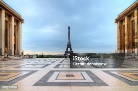 8,700+ Quartier Du Trocadero Stock Photos, Pictures & Royalty-Free Images -  iStock | Eiffel tower, Esplanade du trocadero, La defense