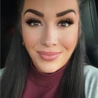 Stacey Daley's Instagram, Twitter & Facebook