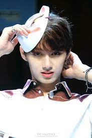 Joined jun 16, 2019 posts 5,005 reaction score 79,285 points 79,420 plus coins ⨭29,700 elite points (sept. Jun Seventeen And Wen Junhui Image 6047584 On Favim Com