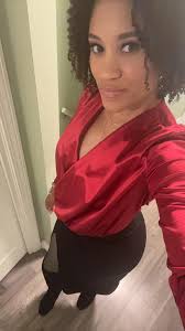 The fit I wore for Valentine's Day dinner last night with my hubby 🥰