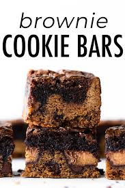 Chocolate Chip Cookie Brownie Bars With Peanut Butter Cups Stuffed Inside This 9x13 Inch Pan Of Chocolate Chip Cookie Brownies Cookie Brownie Bars Brownie Bar